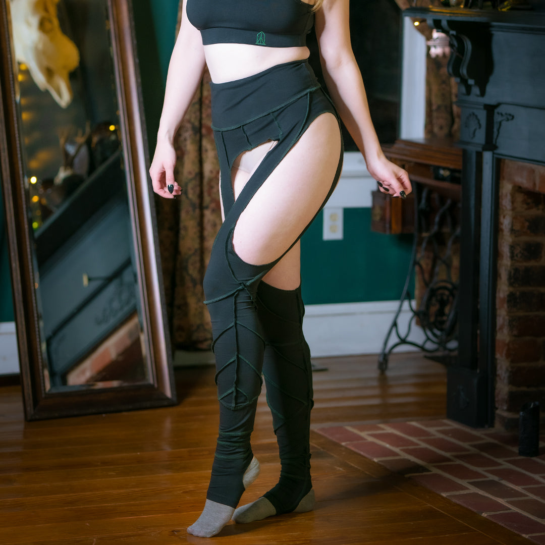 Elven Blade Garter Leggings