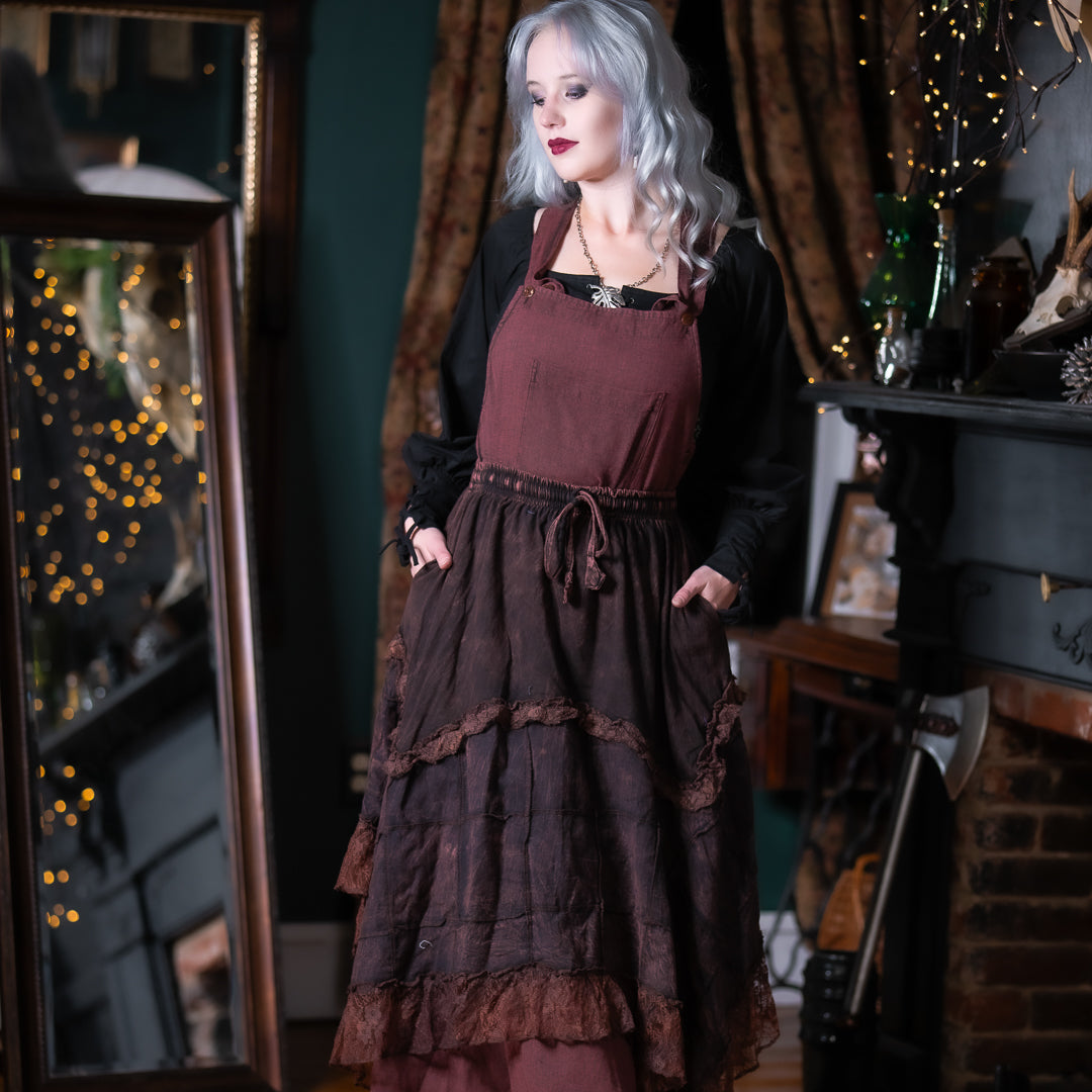 Faye Lace Skirt