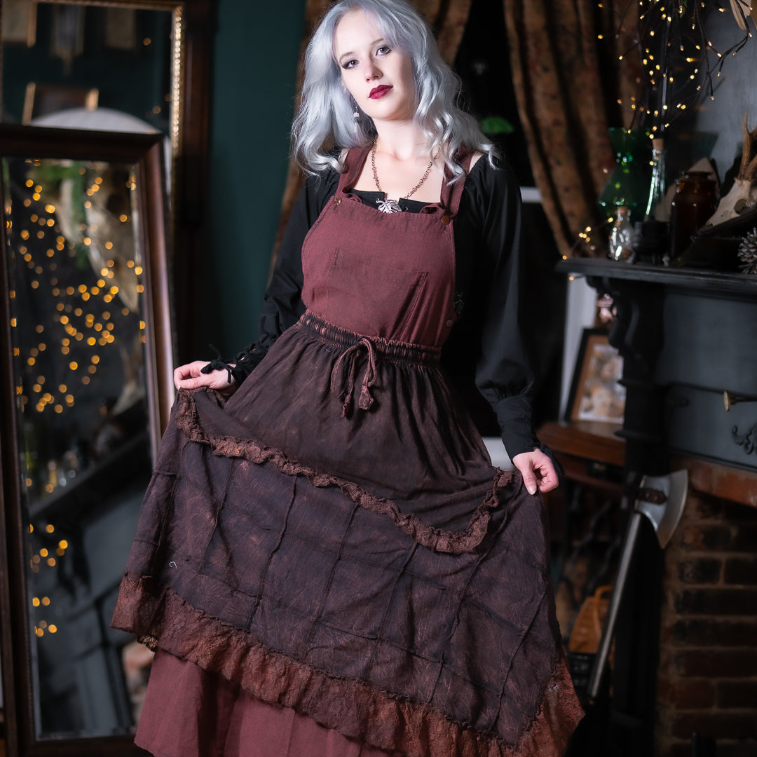 Faye Lace Skirt